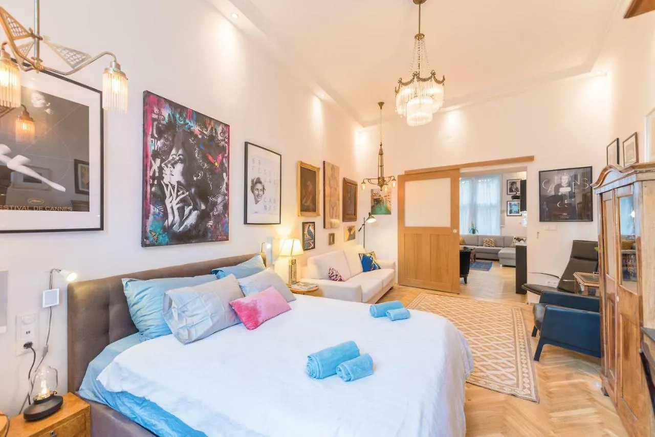 Oasis Apartments - Castle District I Budapest Hungary