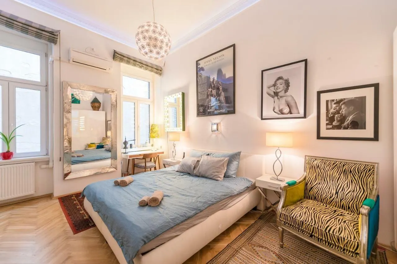 Oasis Apartments - Castle District I Budapest 0*,  Hungary